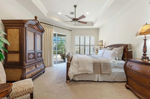 5100 Post Oak Ln, Naples FL  34105-4526 exterior