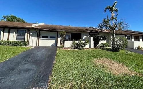 15856 Forsythia Cir, Delray Beach FL  33484-9170 exterior