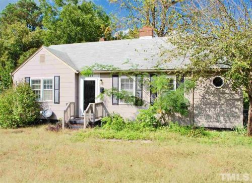 1424 Beech Dr, Burlington, NC 27217-2822