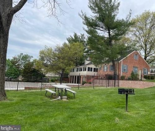 134 Ardwick Ter, Lansdale PA 19446-4927 exterior