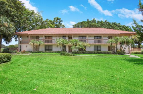 458 Brackenwood Ln, West Palm Beach, FL 33418-9050