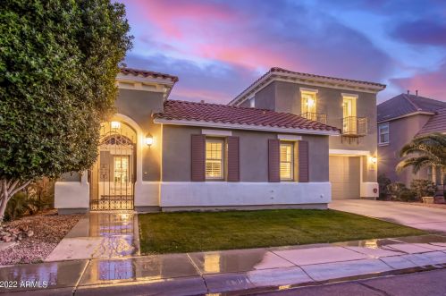 2311 Azalea Dr, Chandler, AZ 85286-2365