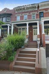 224 Seeley St, Brooklyn, NY 11218-1208