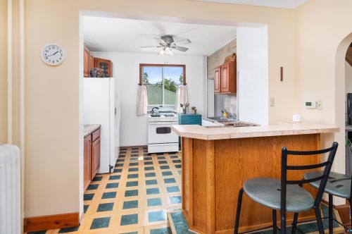 9242 Vinland St, Duluth MN  55810-1533 exterior