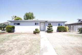 1641 8th Ave, Delano, CA 93215-3029