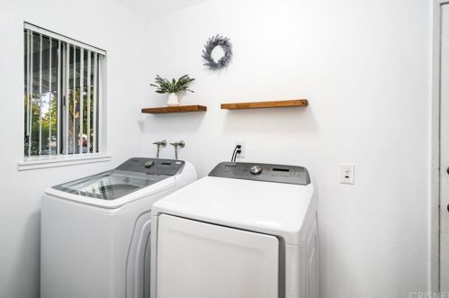 44021 Andale Ave, Lancaster CA  93535-4120 exterior