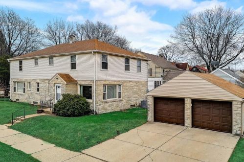 4543 Ardmore Ave, Milwaukee WI 53211-1402 exterior