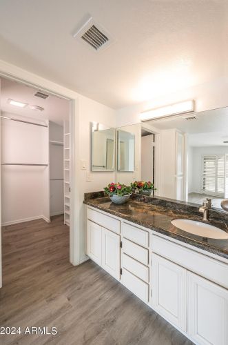 5725 79 Way, Scottsdale AZ  85250-7622 exterior