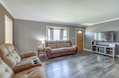 318 Whitewater Dr, New Haven OH  45030-1443 exterior