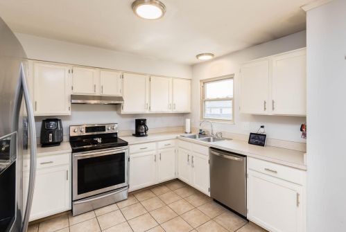 5336 Merrybell Ln, Darbydale OH  43123-9019 exterior