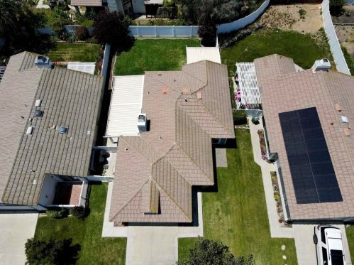 42137 Teatree Ct, Temecula CA  92591-3825 exterior