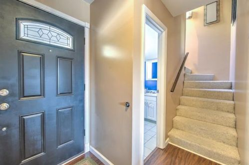 1239 Troy Hill Rd, Pittsburgh, PA 15212-5119
