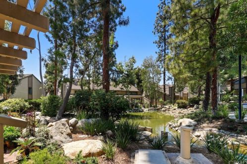 1718 Shady Brook Dr, Fullerton, CA 92831-1878