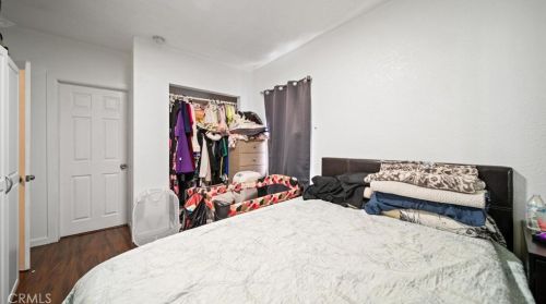 10800 State St, Lynwood CA  90262-1827 exterior