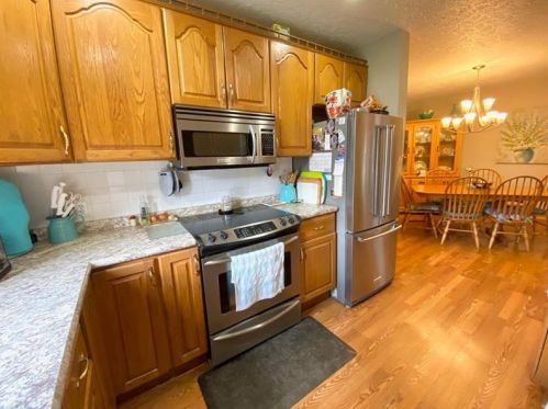 106 Scott St, New Castle PA  16101-3325 exterior