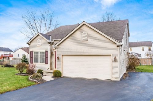 754 Solaris Ct, Blacklick, OH 43004-8185