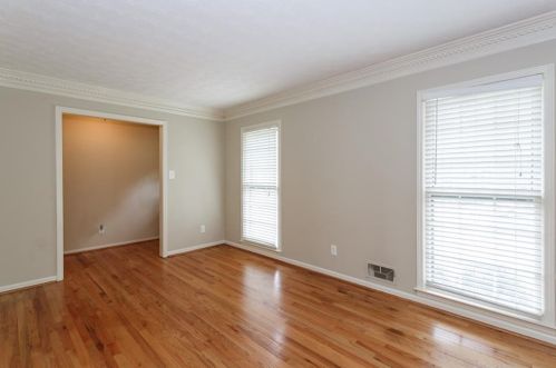 537 Rollingwood Dr, Stone Mountain GA  30087-2738 exterior