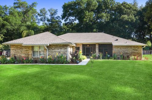 433 Holly Dr, Orange City, FL 32763-7646