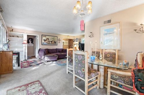 1811 Robin Whipple Way, Belmont CA  94002-1852 exterior