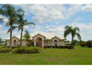 8437 Turnberry Cir, Sarasota, FL 34241-9644