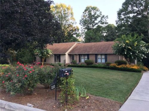 111 Ben Nevis Dr, Kernersville, NC 27284-3715