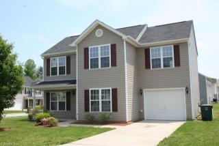 5004 Moonlight Ln, Greensboro, NC 27405-1832