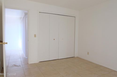 2131 Margaret Ave, Tucson AZ 85716-2722 exterior