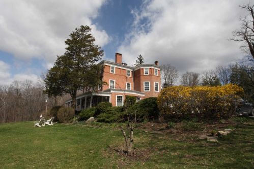 98 Miller Rd, Rhinebeck NY  12572-3558 exterior