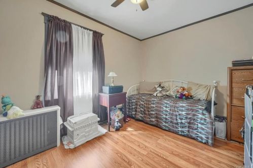 318 Summit Ave, Mount Vernon NY  10552-3004 exterior