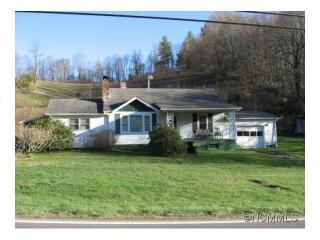 4941 226 Hwy, Bakersville, NC 28705-7558