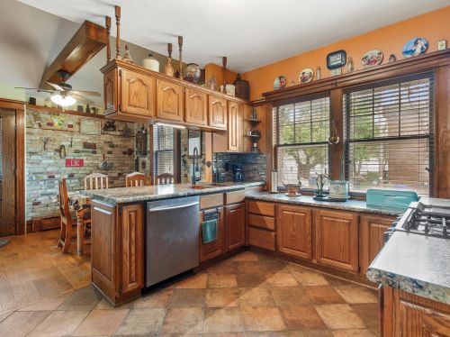 7100 26th Ave, Kenosha WI 53143-5210 exterior