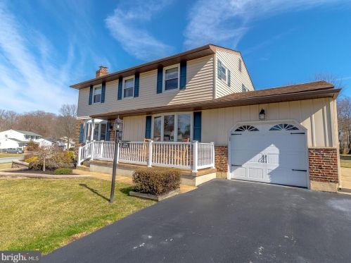 2622 Cayuga Rd, Wilmington, DE 19810-1108