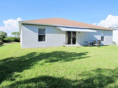 222 2nd St, Cape Coral, FL 33990-1019