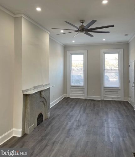 2218 Fairmount Ave, Philadelphia, PA 19130-2617