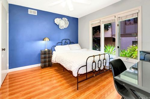 8 Arboles, Irvine CA 92612-2626 exterior