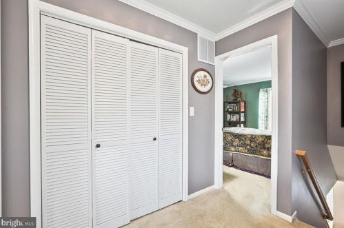 27 Heritage St, Trenton NJ exterior