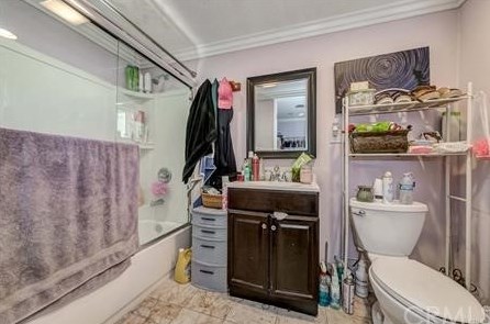 6081 Homewood Ave, Buena Park CA  90621-2407 exterior