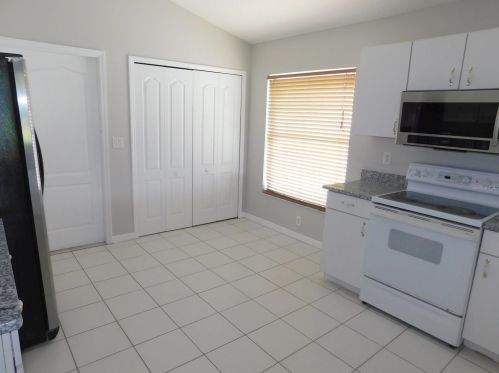 3541 Golden Eagle Dr, Land O Lakes FL  34639-9551 exterior