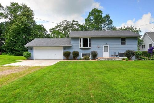 28146 Tiger St, Zimmerman, MN 55398-4335