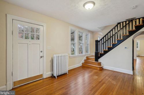 4725 Macarthur Blvd, Washington, DC 20007-1904