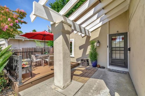 308 Oakberry Way, San Jose, CA 95123-5122