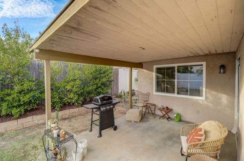 25661 Felicia Ave, Menifee CA  92586-2384 exterior