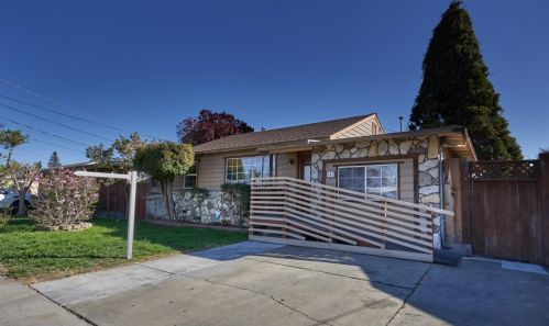 842 Acacia Ave, Sunnyvale, CA 94086-5132