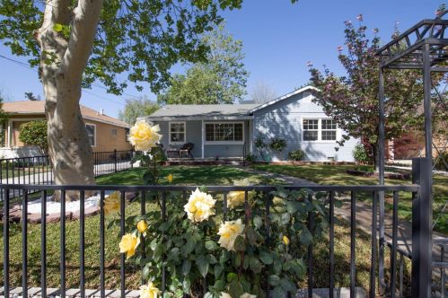834 5th St, Woodland, CA 95695-4917