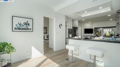 133 Kingswood Cir, Danville CA  94506-6051 exterior