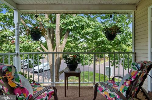 42 Belmont Sta, Southampton PA 18966-3765 exterior