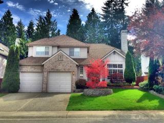 17727 104th Way, Redmond WA  98052-7215 exterior