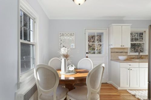 65 Snowden Ave, Crotonville NY  10562-3244 exterior