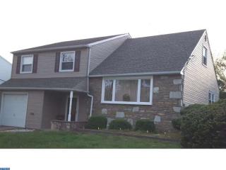 13050 Richwood Rd, Philadelphia, PA 19116-1317