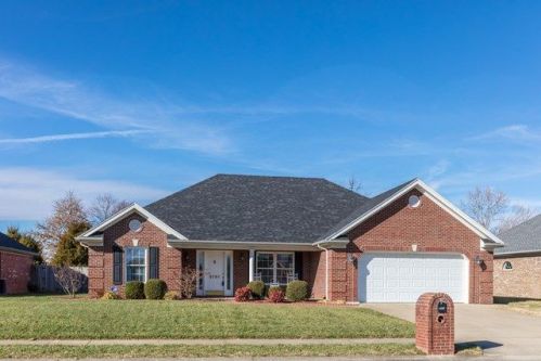 3886 Pine Lake Ct, Owensboro, KY 42303-4532